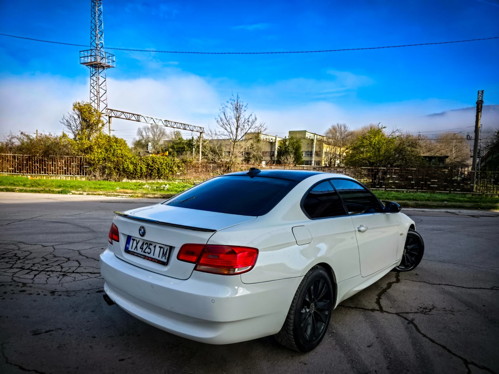 BMW 325 = M-Packet= ГАЗ= КОЖА= NAVI= 6скорости=  - изображение 4
