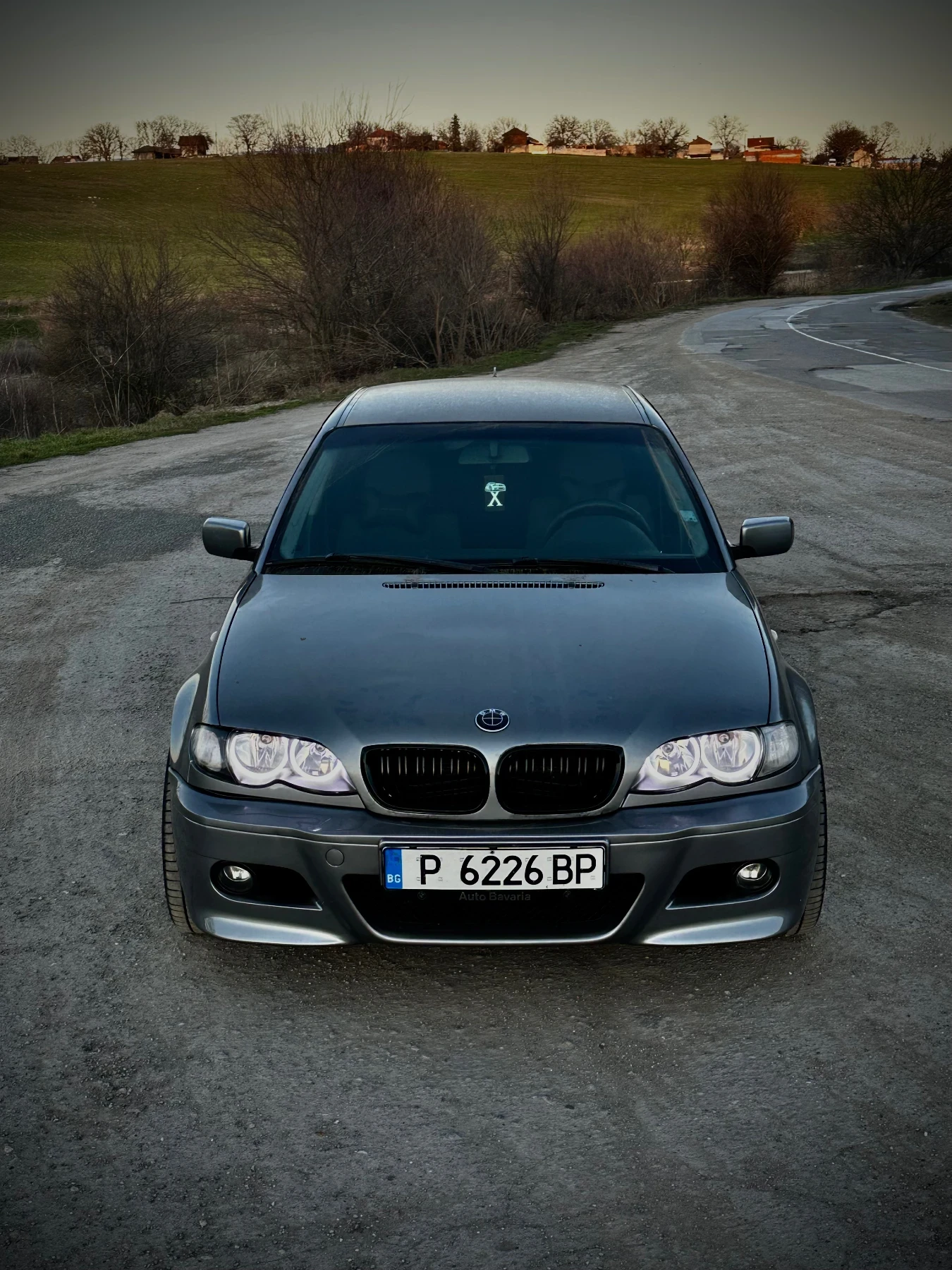 BMW 320