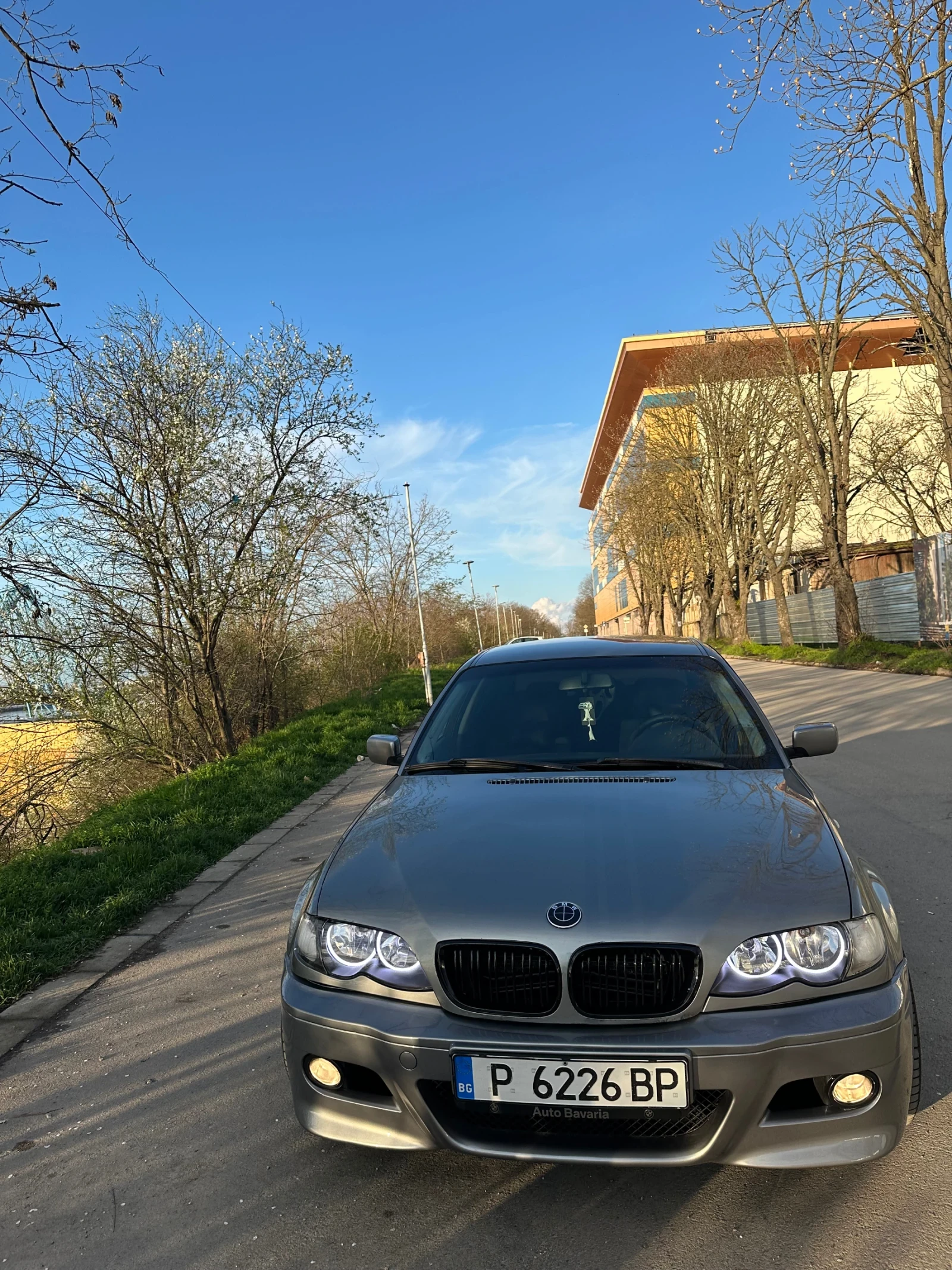 BMW 320, снимка 4 - Автомобили и джипове - 53285621