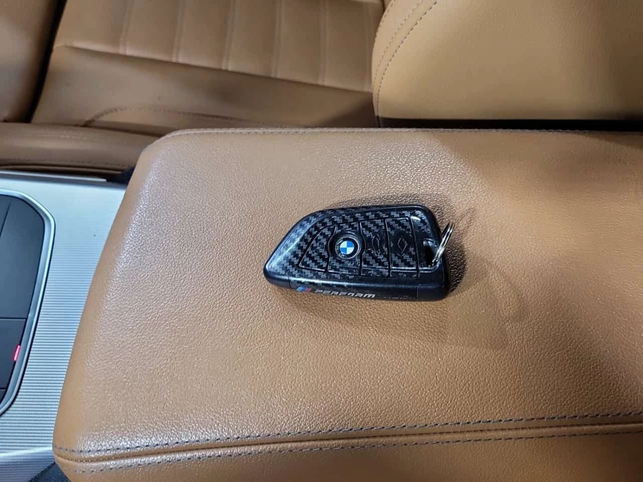 BMW 330 * 330I XDRIVE * CARFAX * ЦЕНА ДО БГ, снимка 8 - Автомобили и джипове - 54737991