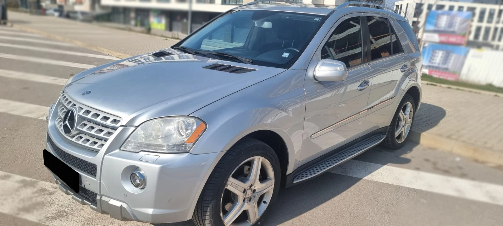 Mercedes-Benz ML 550 * AMG* 5.5 V8* 388HP* KLESS* HARMAN KARDON* CARFAX