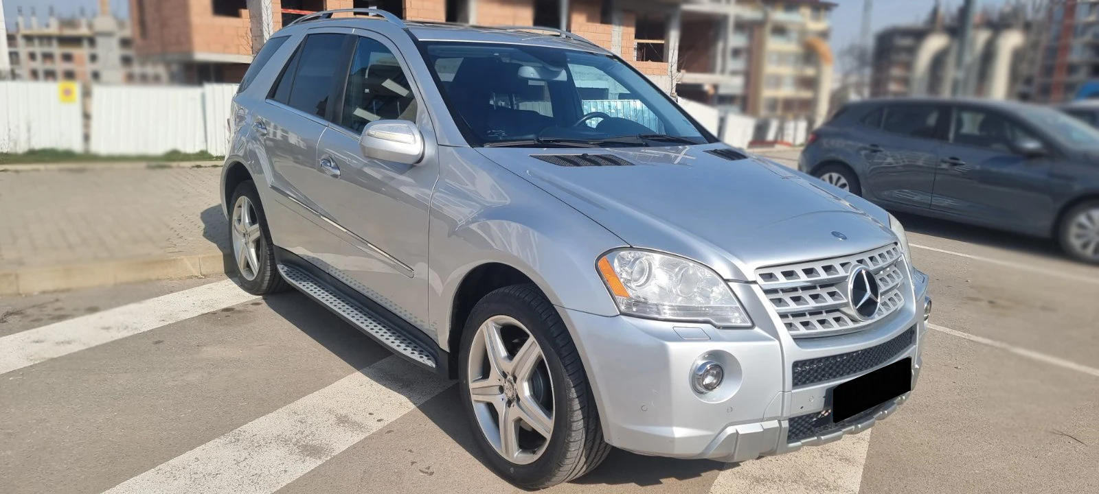 Mercedes-Benz ML 550 * AMG* 5.5 V8* 388HP* KLESS* HARMAN KARDON* CARFAX, снимка 5 - Автомобили и джипове - 55736322