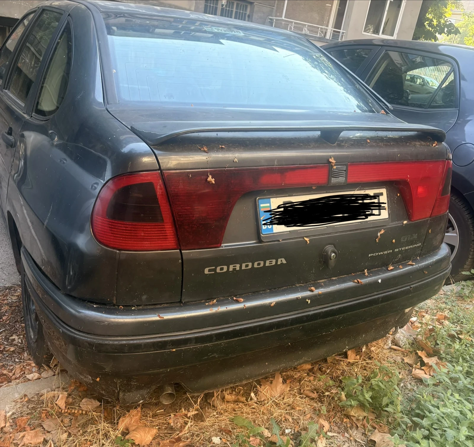 Seat Cordoba, снимка 3 - Автомобили и джипове - 55800792
