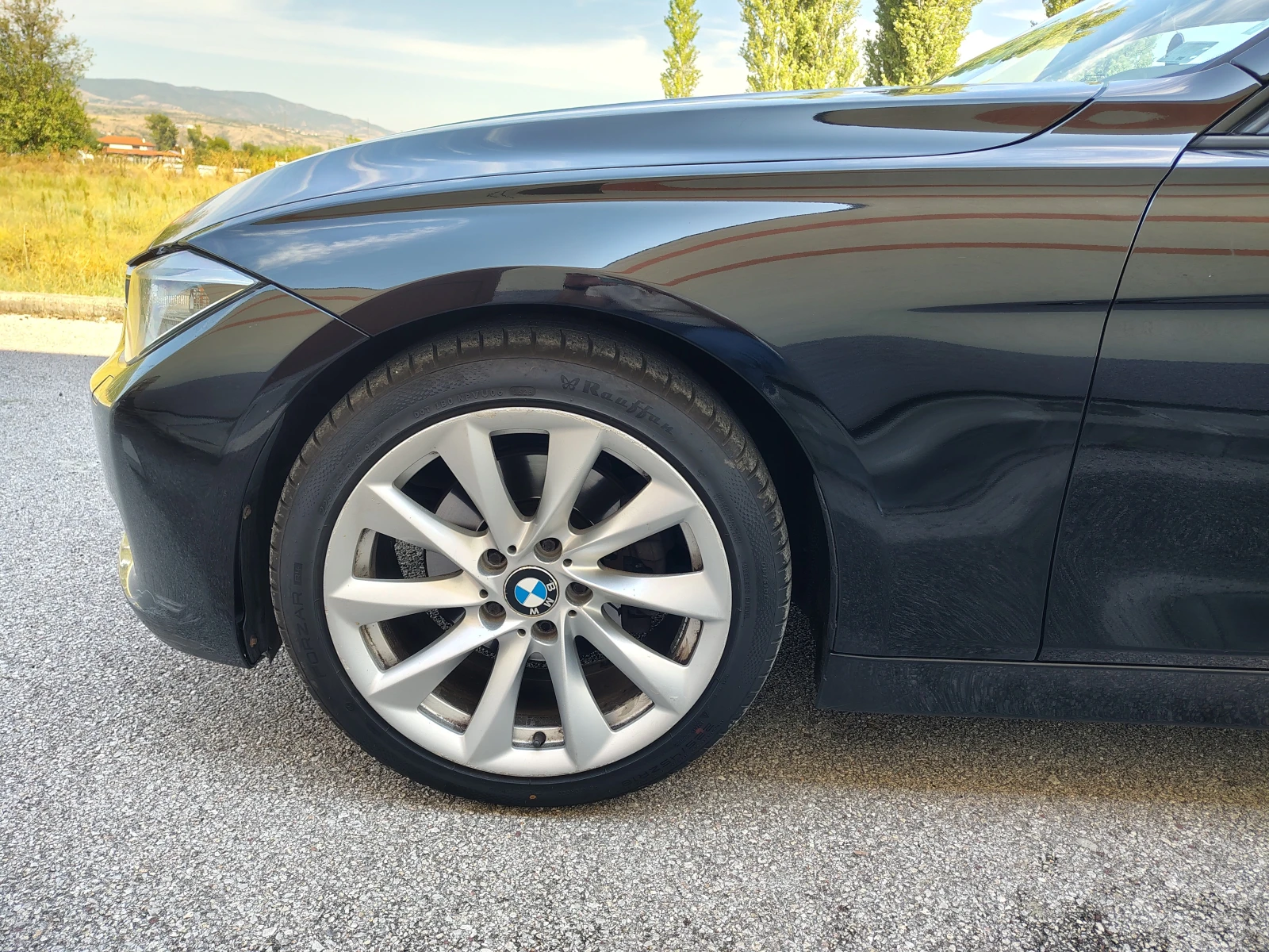 BMW 320, снимка 7 - Автомобили и джипове - 55938384