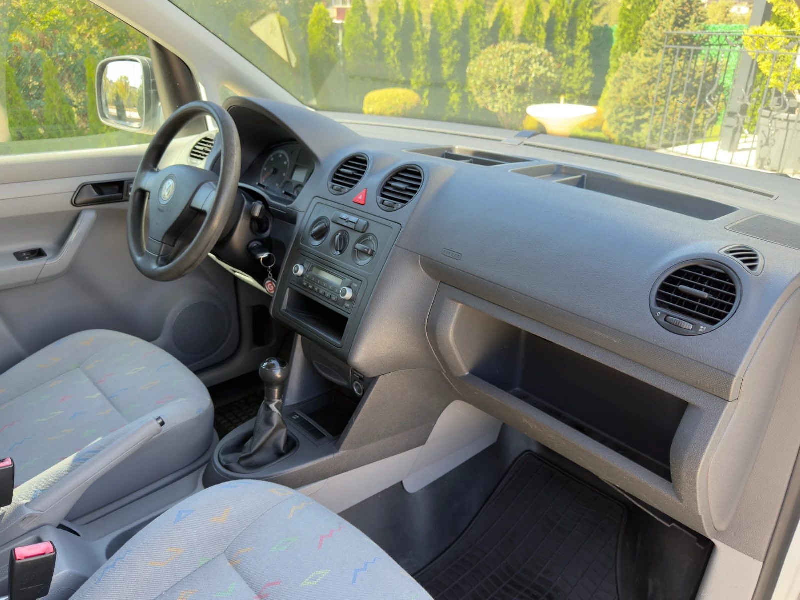 VW Caddy 2.0/ SDI/ Климатик/, снимка 17 - Автомобили и джипове - 56357896
