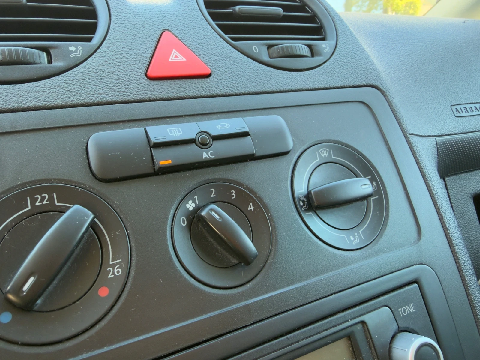 VW Caddy 2.0/ SDI/ Климатик/, снимка 13 - Автомобили и джипове - 56357896