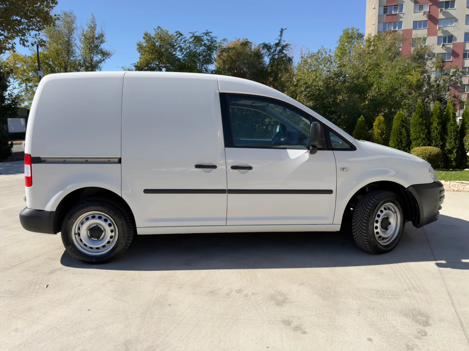 VW Caddy 2.0/ SDI/ Климатик/, снимка 5 - Автомобили и джипове - 56357896