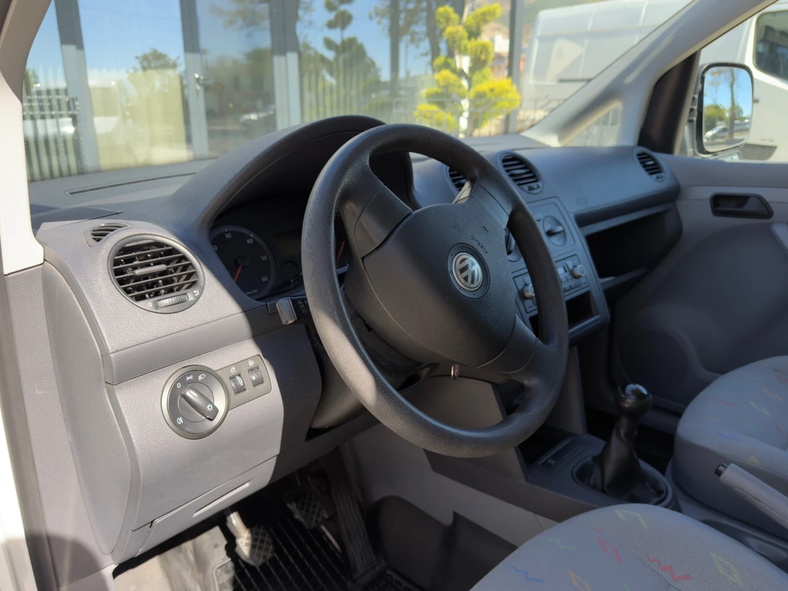 VW Caddy 2.0/ SDI/ Климатик/, снимка 10 - Автомобили и джипове - 56357896