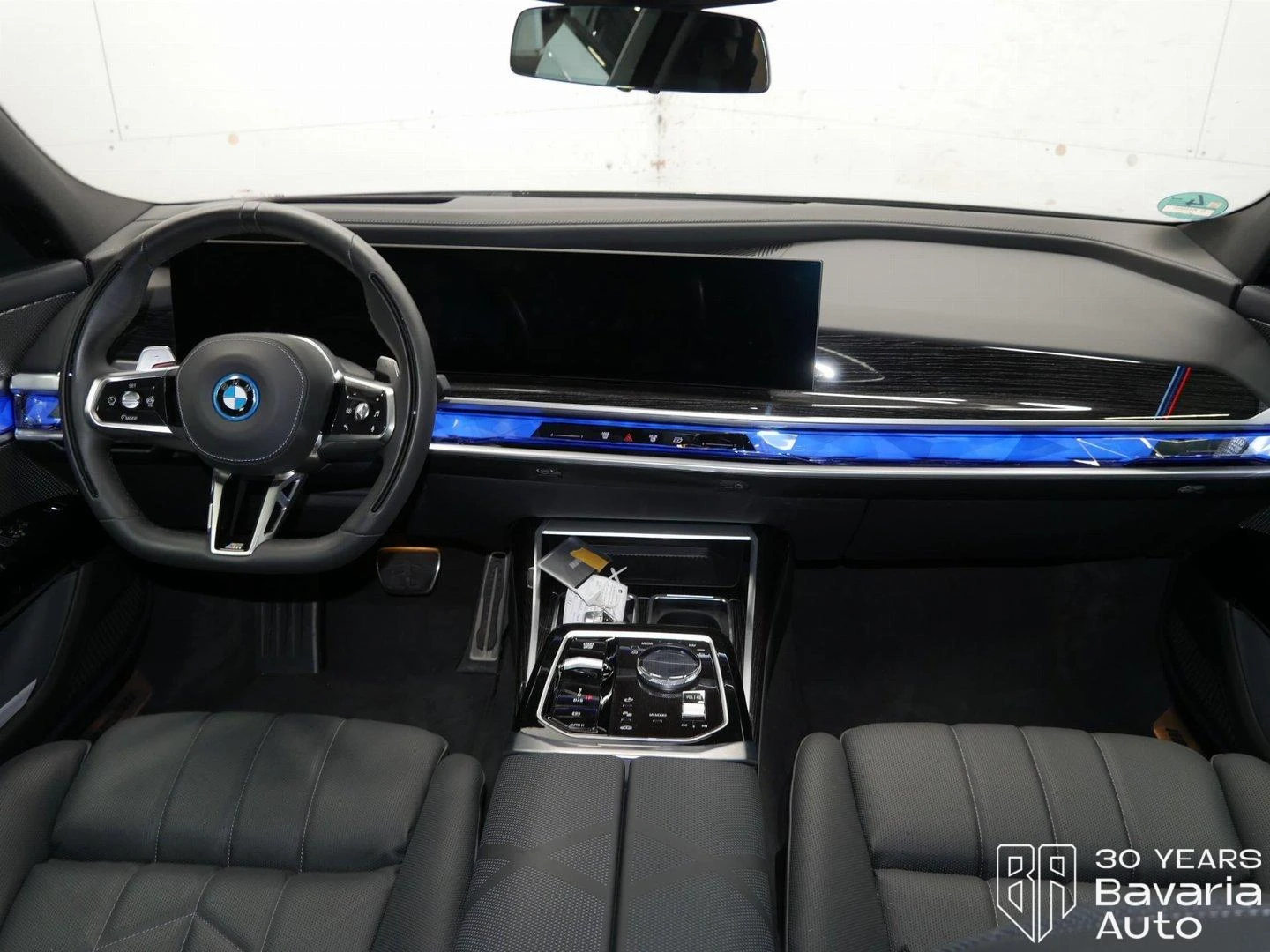 BMW 750 e xDrive Sportautomatic, снимка 6 - Автомобили и джипове - 56708972