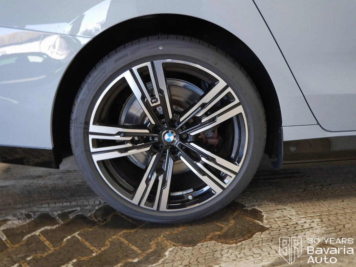 BMW 750 e xDrive Sportautomatic, снимка 17 - Автомобили и джипове - 56708972
