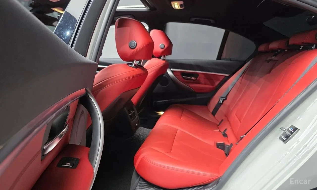 BMW 330 * 330i M Sport Shadow * , снимка 12 - Автомобили и джипове - 56734607