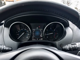 Jaguar F-PACE 20d Premium * CARFAX * АвтоКредит * (ЦЕНА ДО БГ), снимка 15