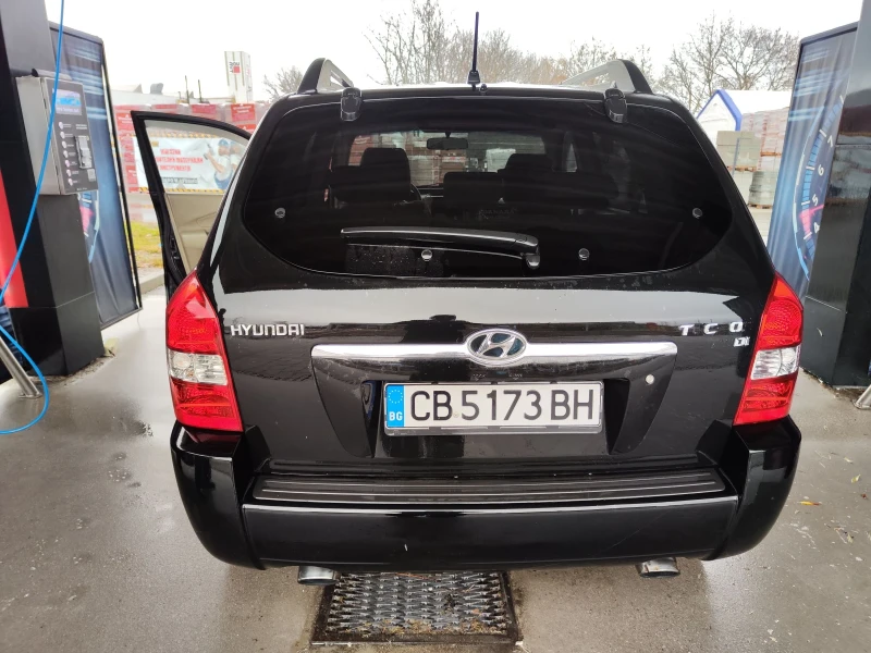 Hyundai Tucson, снимка 4 - Автомобили и джипове - 48510251