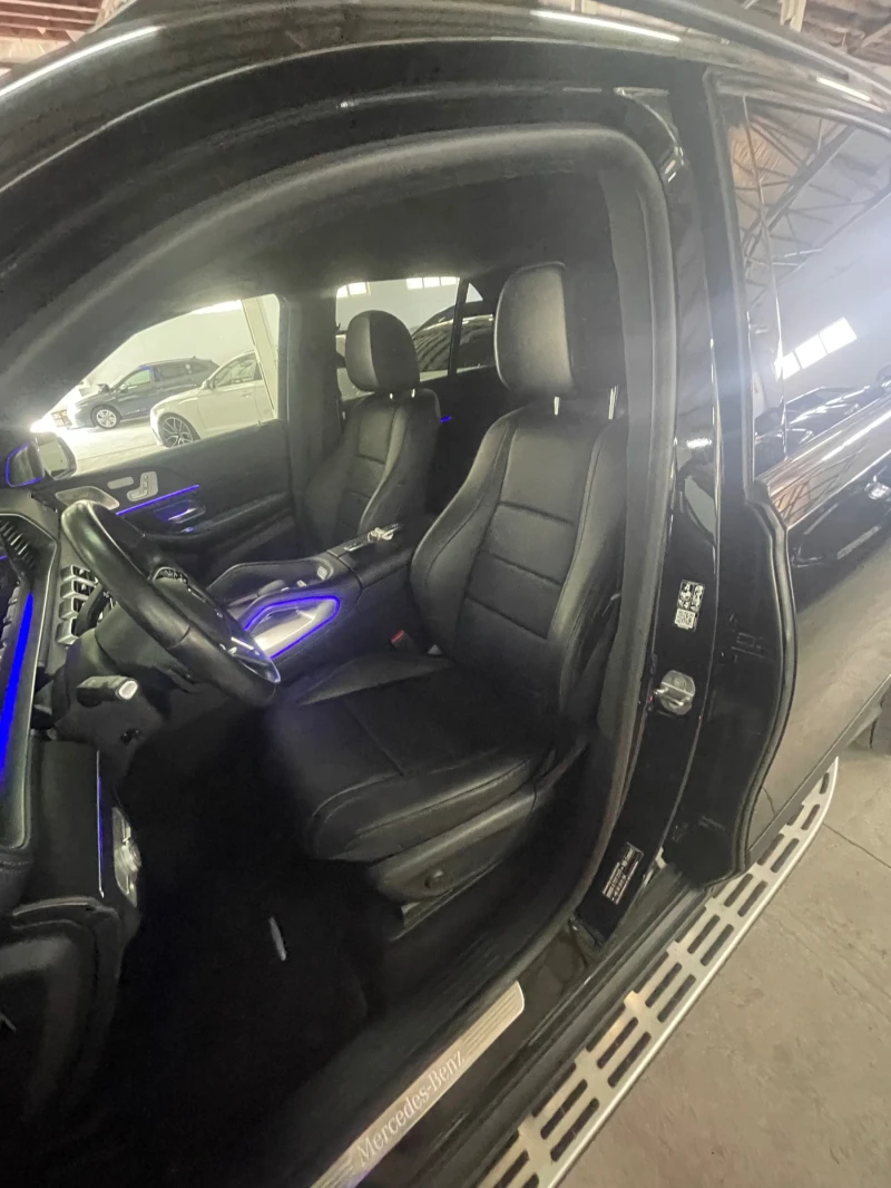 Mercedes-Benz GLE 400 AMG 6.3face/Дистр/панор/360/тегл/обдух/FULL!!!, снимка 11 - Автомобили и джипове - 51434579