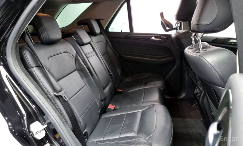 Mercedes-Benz GLE 350, снимка 12 - Автомобили и джипове - 52588125