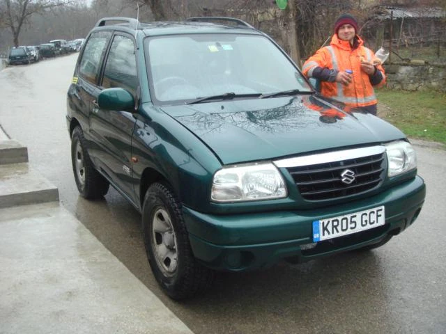 Suzuki Grand vitara 1.6 16V, снимка 2 - Автомобили и джипове - 46834348