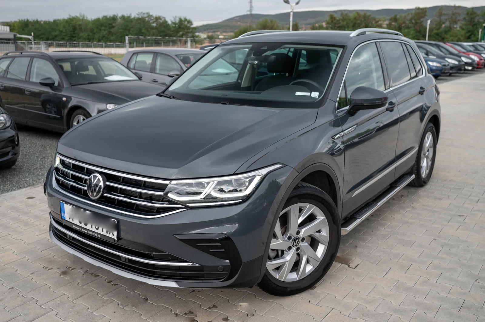 VW Tiguan 2.0* TDI* 2021г* 200кс - изображение 2