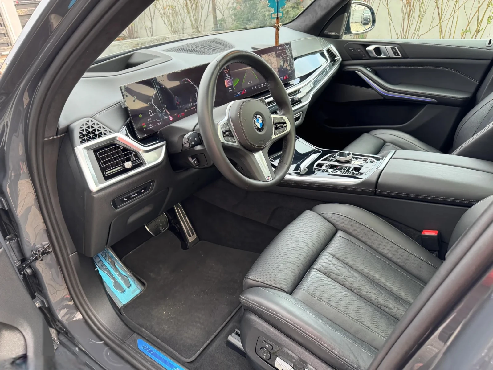 BMW X7 40i M pack xDrive - изображение 9