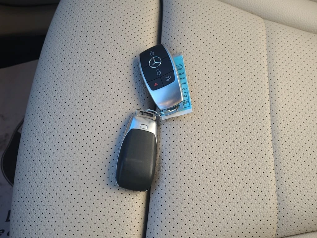 Mercedes-Benz GLC 300 * CARFAX *    | Mobile.bg   8