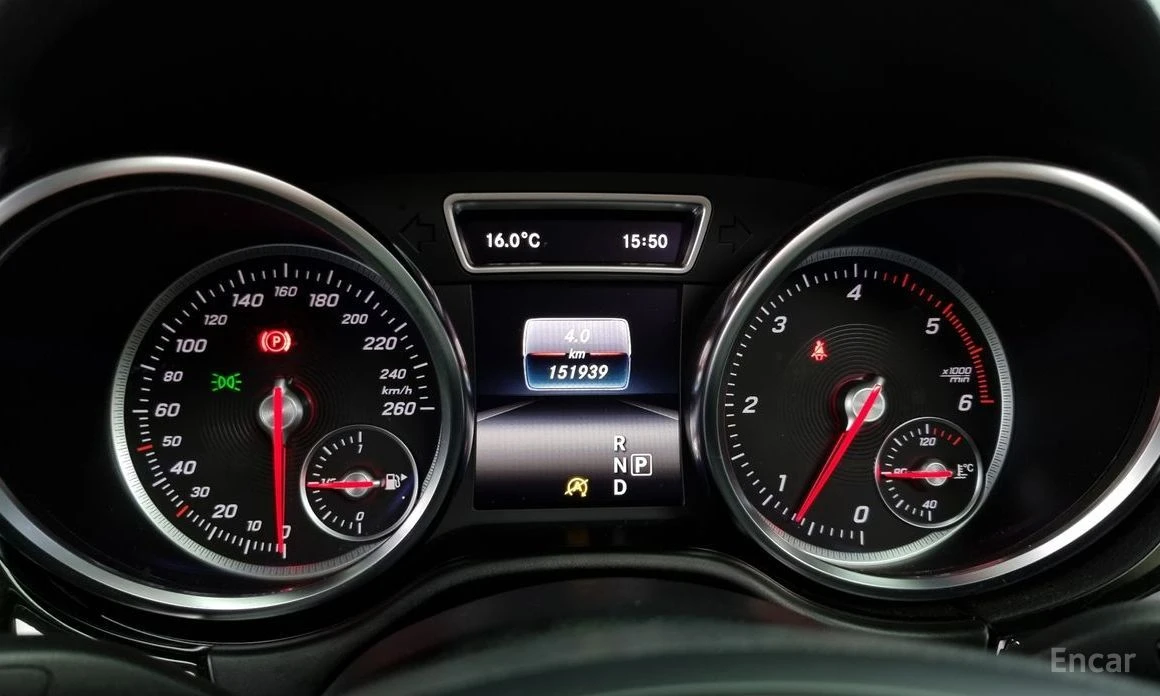 Mercedes-Benz GLE 350  - изображение 8