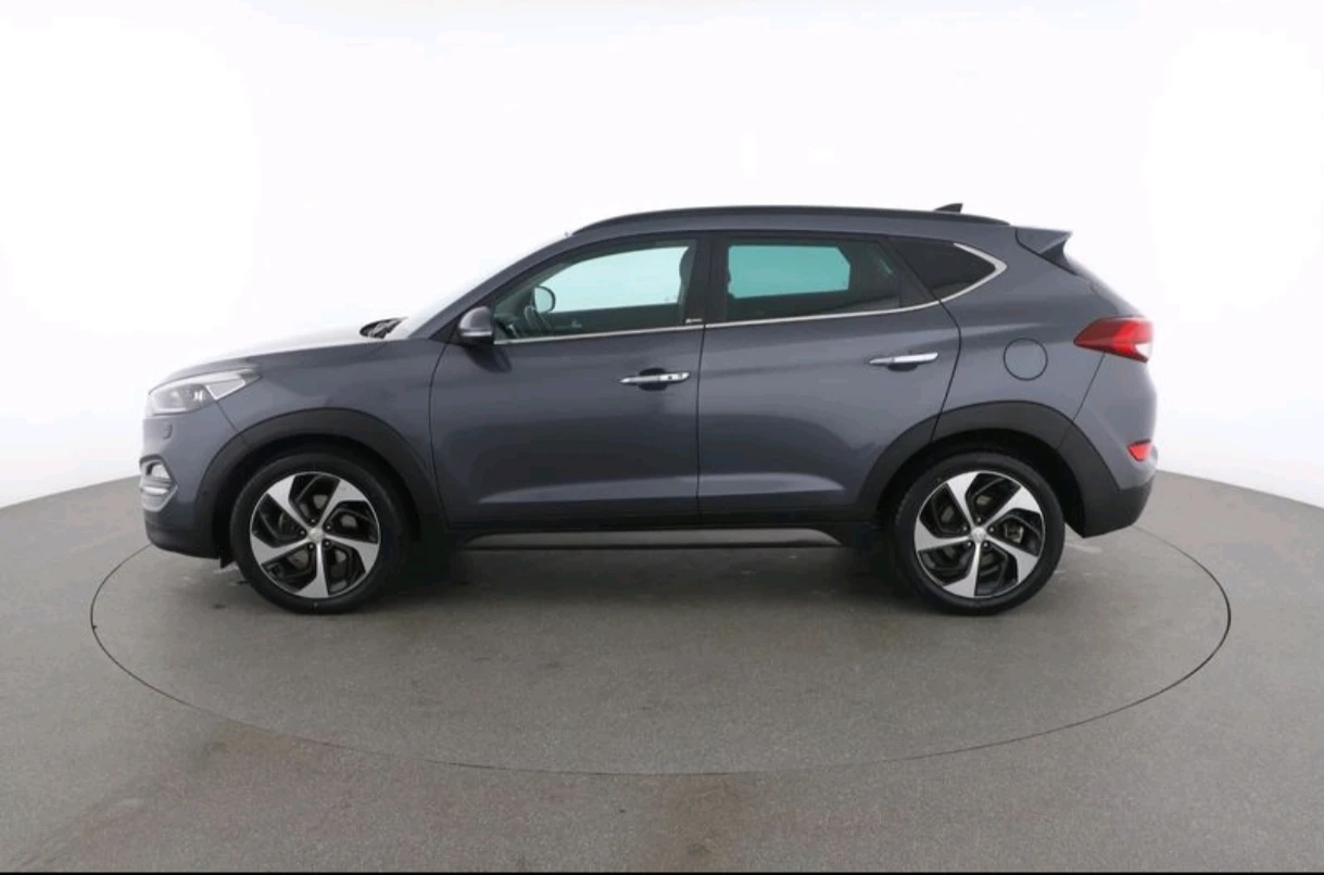 Hyundai Tucson 2.0* 4WD* PODGREV* OBDUH* PANORAMA* FULLPAKET, снимка 2 - Автомобили и джипове - 53924981
