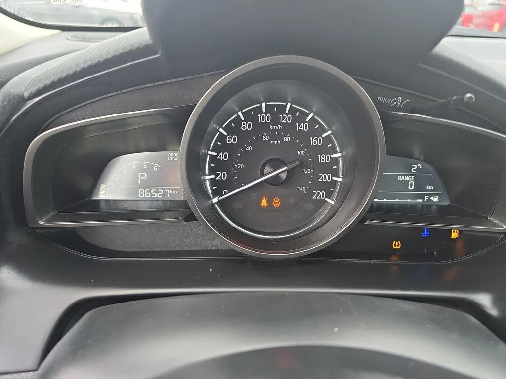 Mazda CX-3 GS* FWD* АвтоКредит* (ЦЕНА ДО БГ), снимка 8 - Автомобили и джипове - 54009748