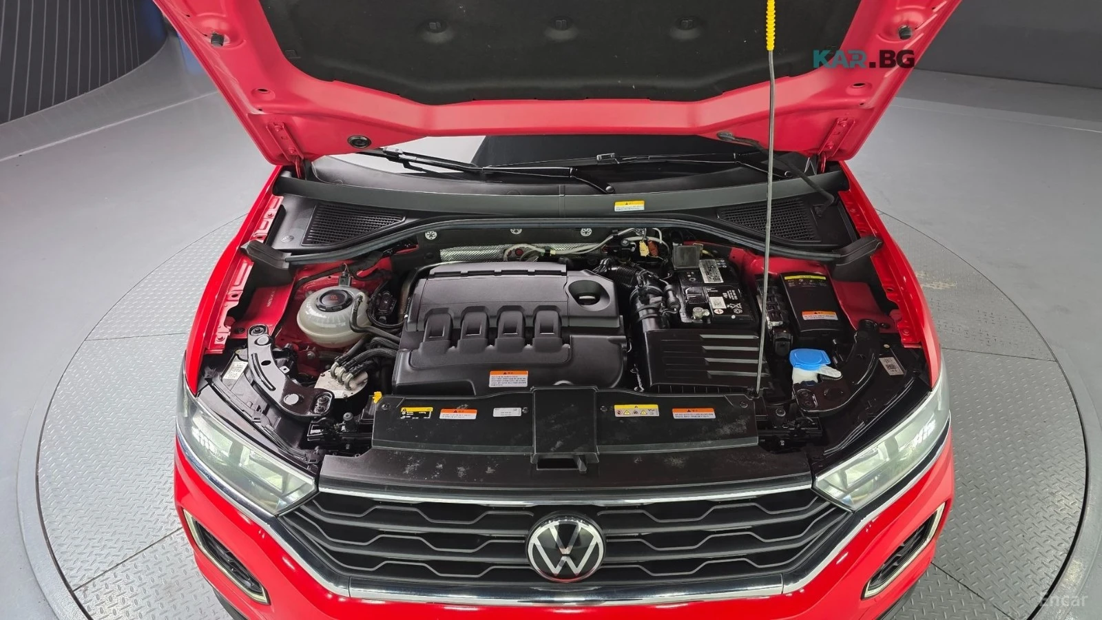 VW T-Roc 2.0TDI* PRESTIGE* КОЖА* ПОДГРЕВ* ПАНОРАМА* КАМЕРА*, снимка 6 - Автомобили и джипове - 55235373