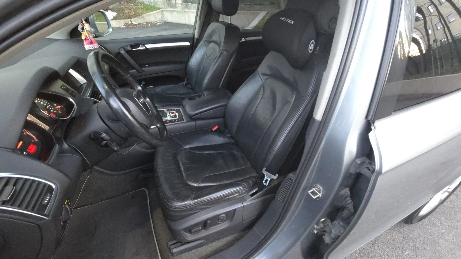 Audi Q7 3.0 TDI / PANO / KEYLESS  | Mobile.bg � ����������� 10