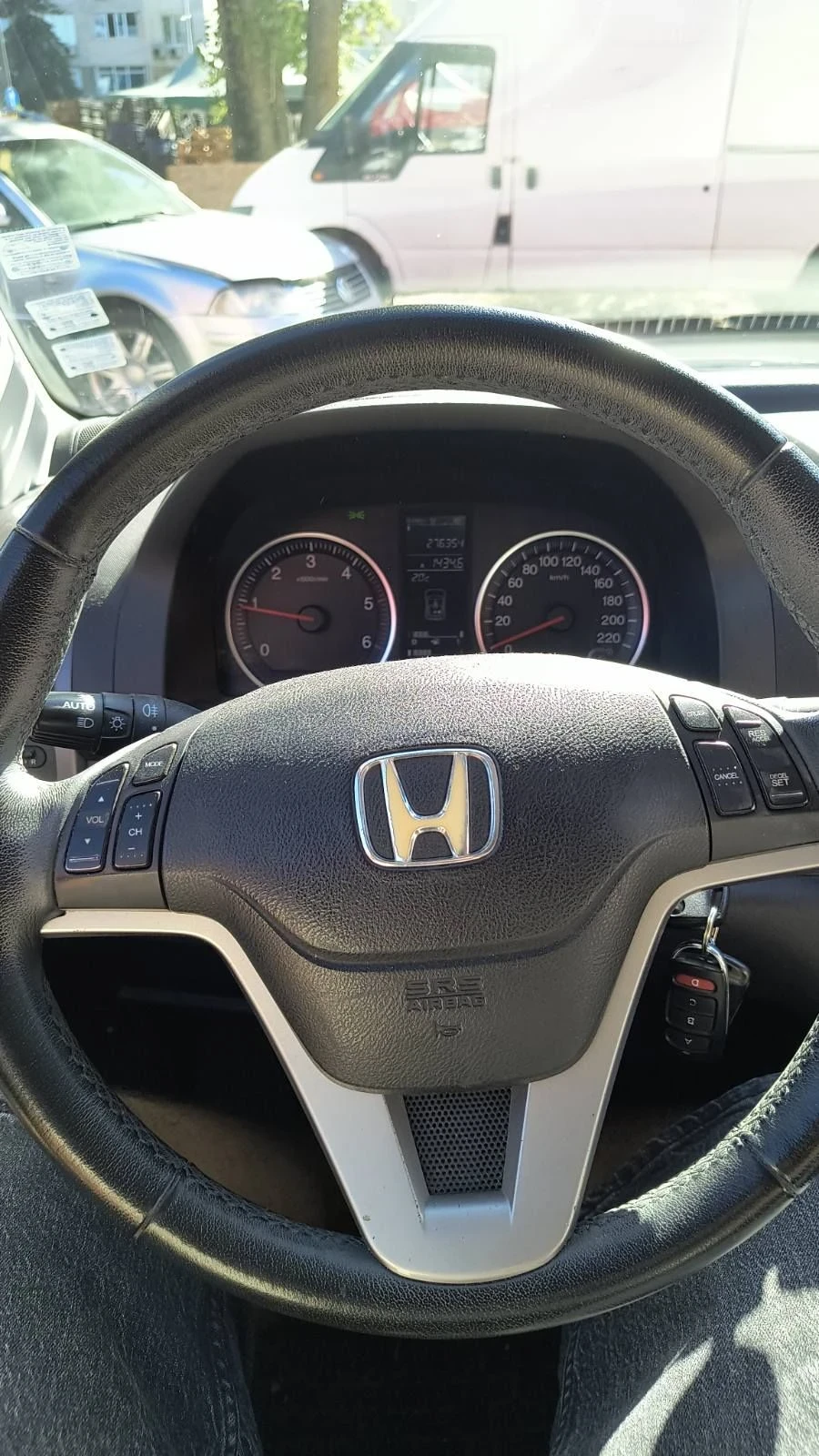 Honda Cr-v 2.2 CTDI, снимка 6 - Автомобили и джипове - 55979952