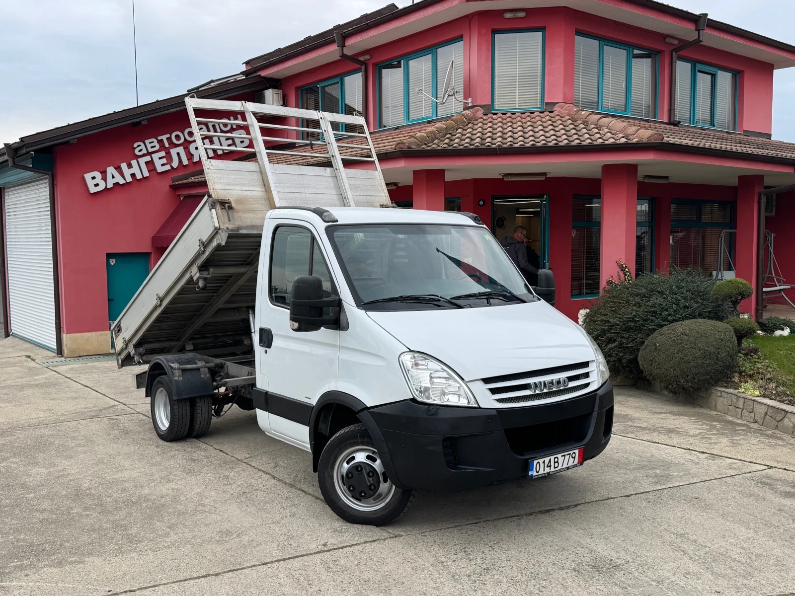 Iveco Daily 3.0HPI* 35C15* Тристранен самосвал* 3.10 метра кош - изображение 10