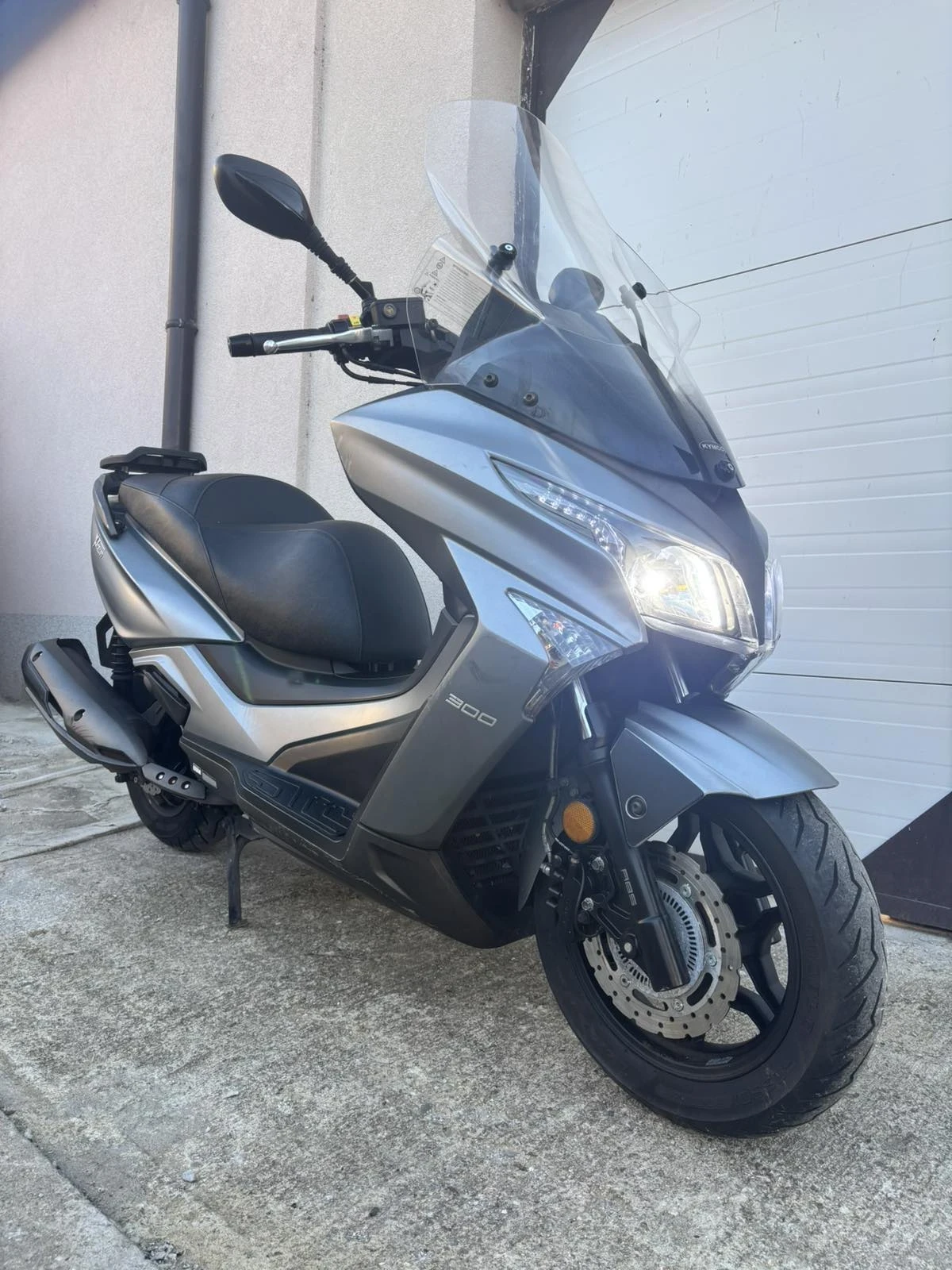 Kymco Downtown 300i Abs - изображение 4