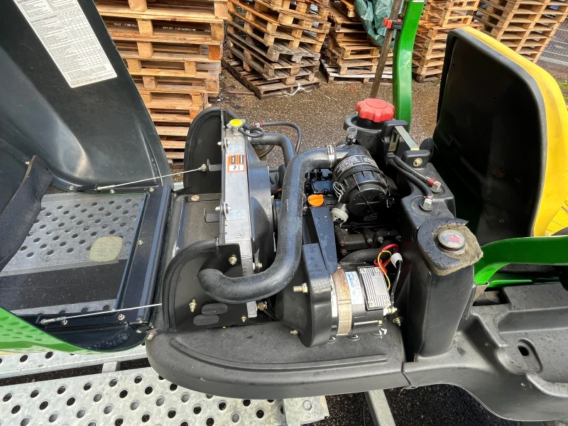 Трактор John Deere 2500Е E-cut Hybrid, снимка 6 - Селскостопанска техника - 52220903