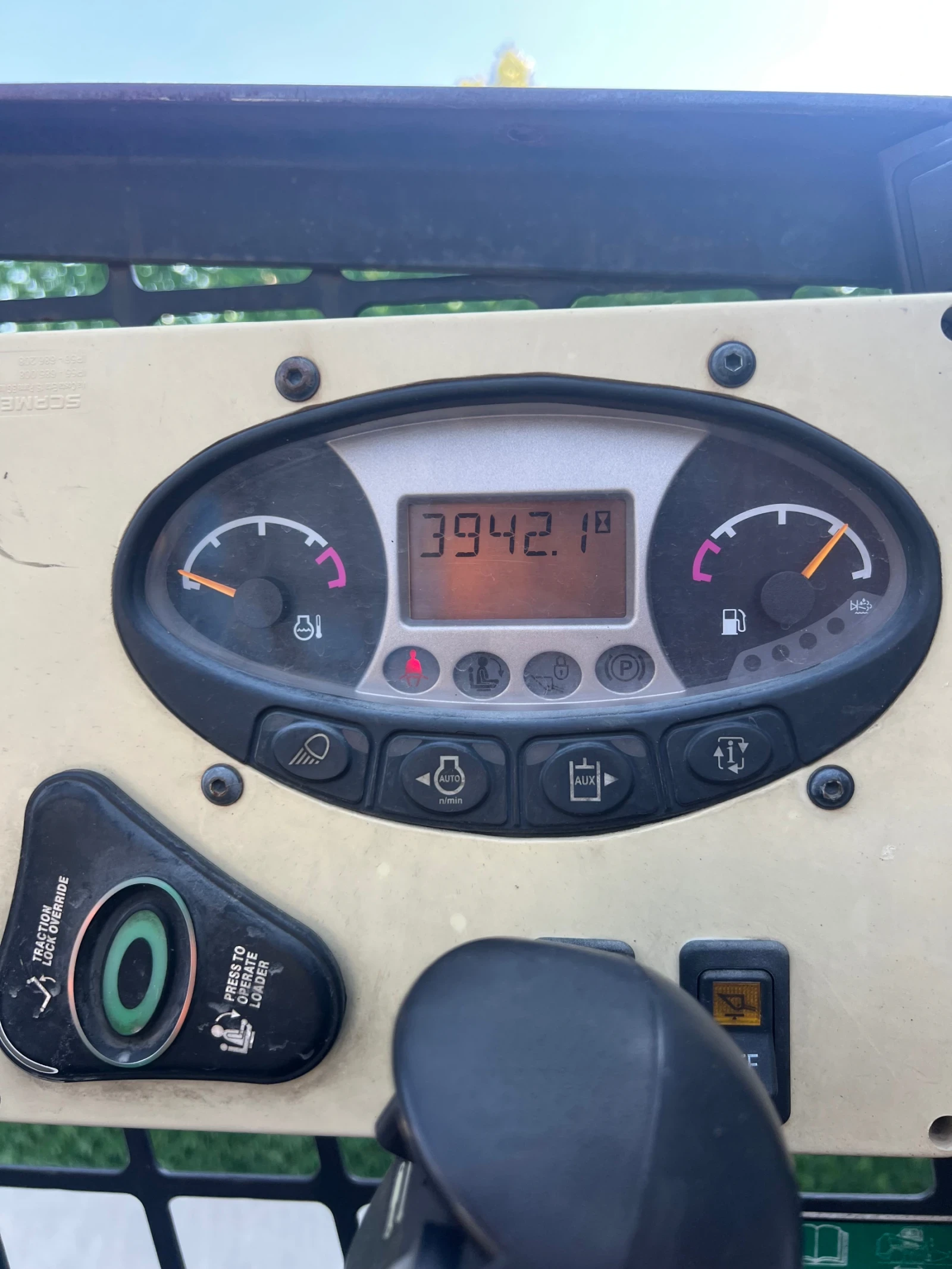 Мини челни товарачи Bobcat S510 - изображение 2
