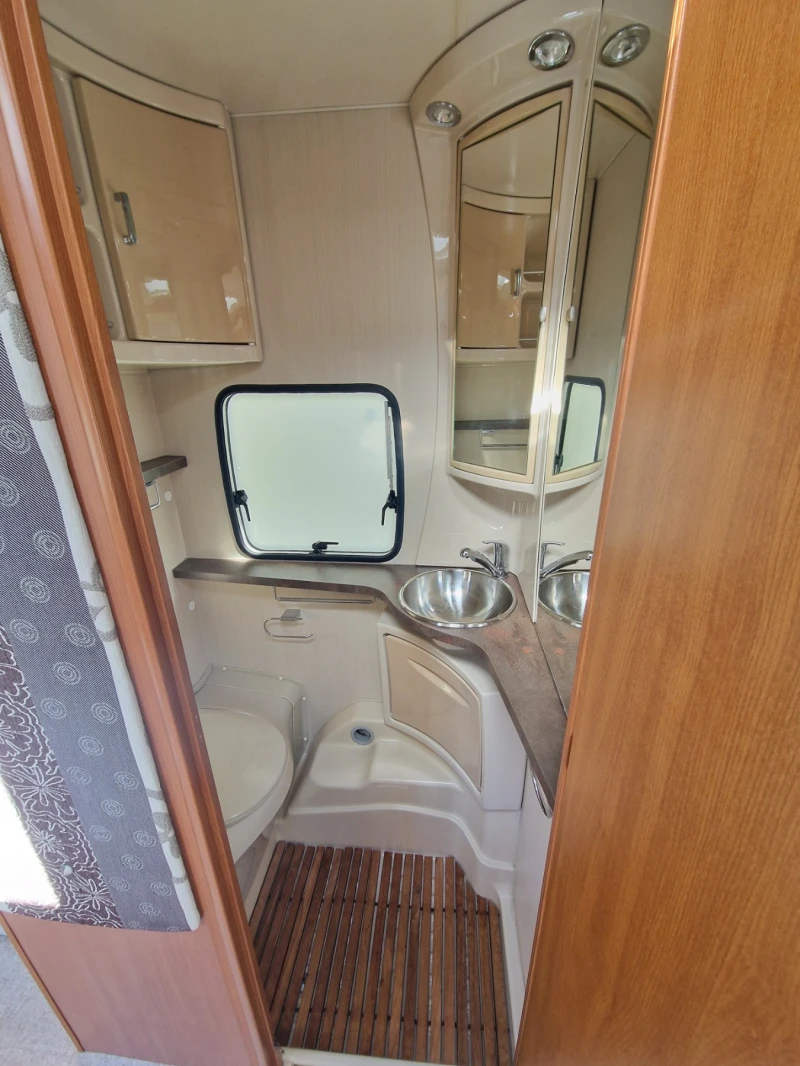 Каравана Sterckeman Romance 480CP Швейцария, снимка 15 - Каравани и кемпери - 52668280