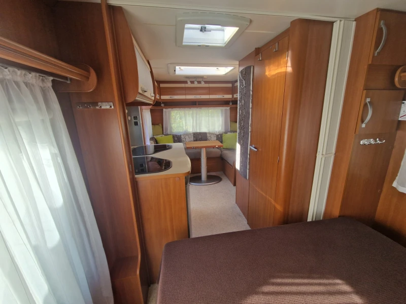 Каравана Sterckeman Romance 480CP Швейцария, снимка 14 - Каравани и кемпери - 52668280