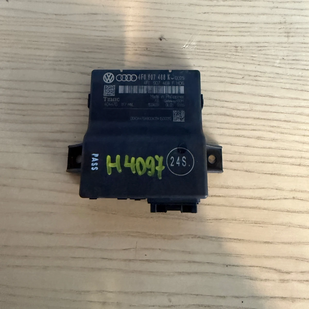 Модул за CAN диагностика gateway AUDI A6 C6 4F Q7 4L 4f0907468K-4097