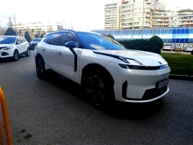 LynkCo 08 MORE Plug In Hybrid / Пробег 12 000 км., снимка 7