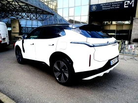 LynkCo 08 MORE Plug In Hybrid / Пробег 12 000 км., снимка 3
