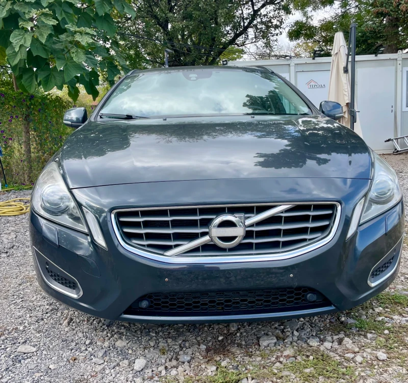 Volvo V60 D 5 , снимка 2 - Автомобили и джипове - 47763780