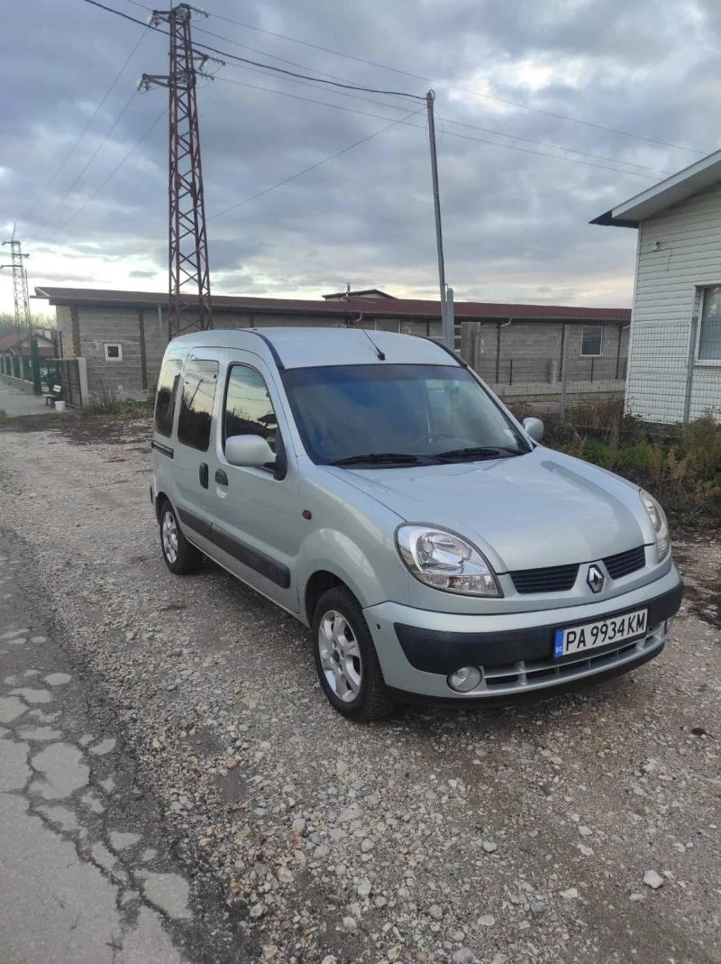 Renault Kangoo, снимка 13 - Автомобили и джипове - 48312284