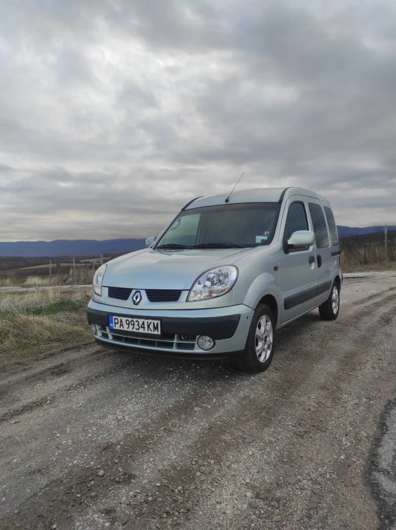 Renault Kangoo, снимка 6 - Автомобили и джипове - 48312284