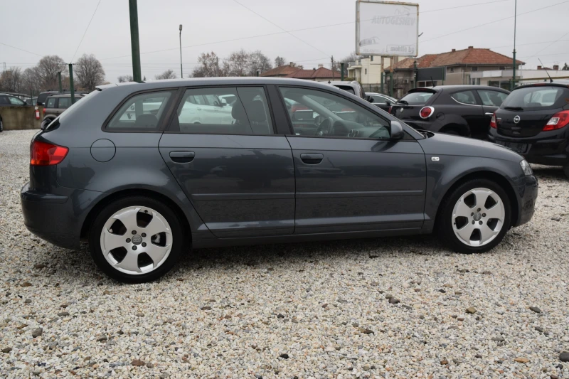 Audi A3 1.6i 124600 km, снимка 8 - Автомобили и джипове - 48456224