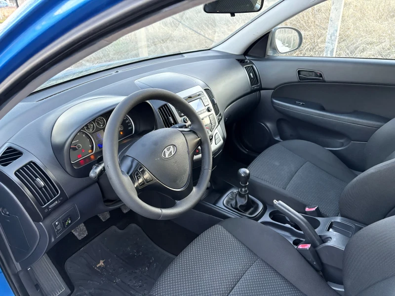 Hyundai I30 Benzin Gaz, снимка 13 - Автомобили и джипове - 48530017