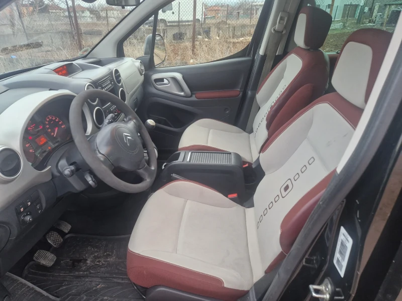 Citroen Berlingo, снимка 9 - Автомобили и джипове - 49323408