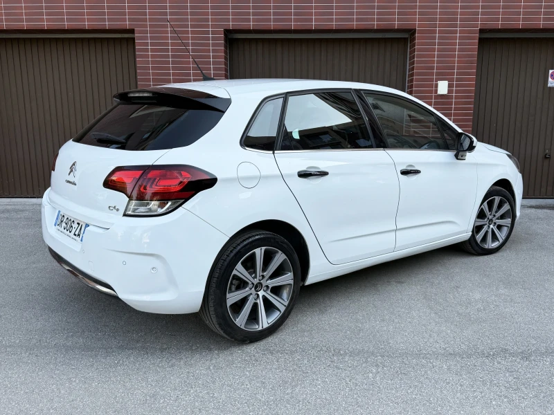 Citroen C4 Автомат Facelift, снимка 5 - Автомобили и джипове - 52639864