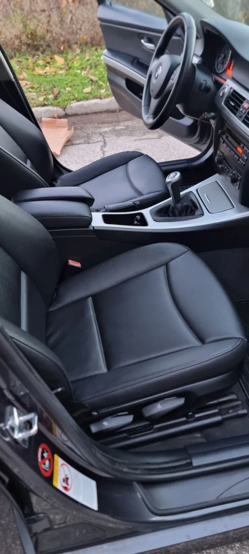 BMW 320, снимка 12 - Автомобили и джипове - 52505891