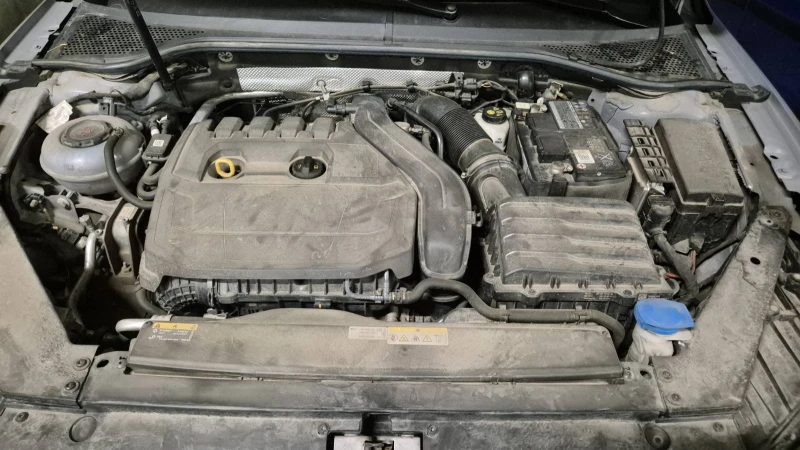 VW Passat N1 с възможност за данъчен кредит, снимка 15 - Автомобили и джипове - 52546554