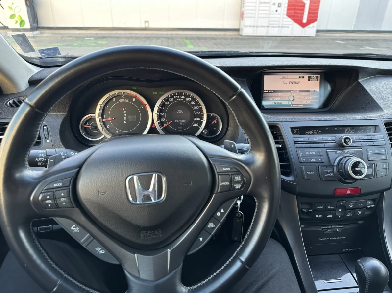 Honda Accord Facelift 2.2 DTEC, снимка 15 - Автомобили и джипове - 52793856