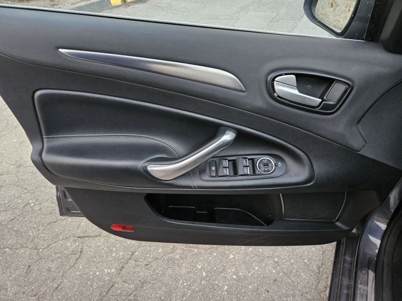 Ford Mondeo MK4 TITANIUM, снимка 8 - Автомобили и джипове - 53316451