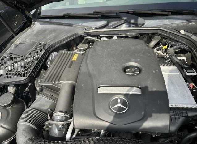 Mercedes-Benz C 300 2.0L I-4 DI, DOHC, VVT, TURBO 241HP - изображение 9